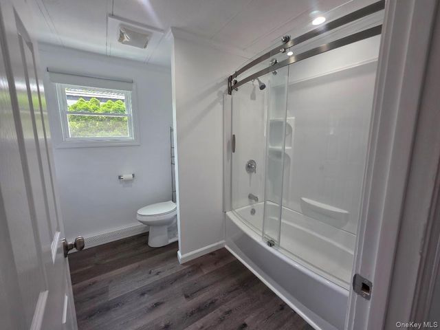 309-15 Fanning Boulevard, Riverhead, NY 11901