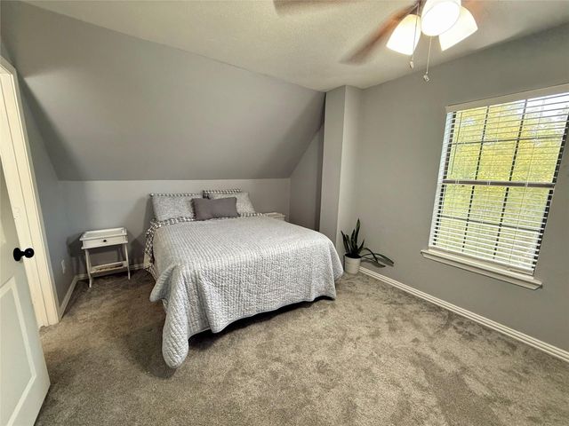 2221 Coveside Street, Kemah, TX 77565