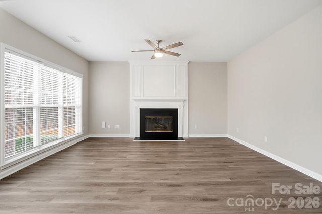 7711 Taymouth Lane, Charlotte, NC 28269
