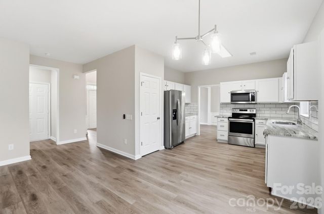 7711 Taymouth Lane, Charlotte, NC 28269