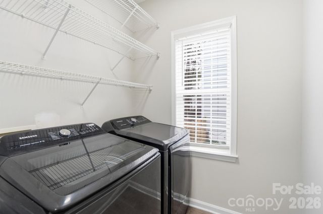 7711 Taymouth Lane, Charlotte, NC 28269