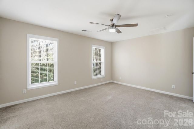 7711 Taymouth Lane, Charlotte, NC 28269
