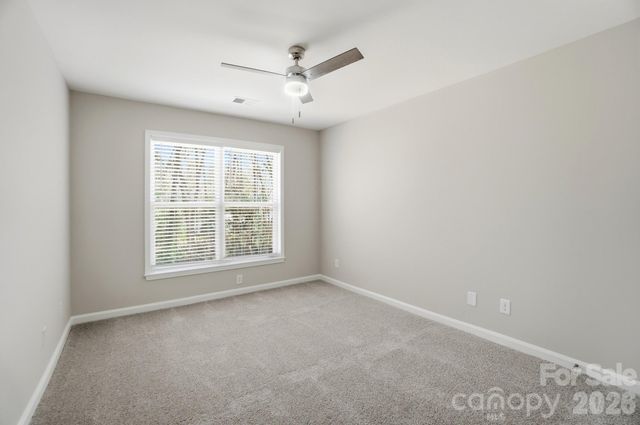 7711 Taymouth Lane, Charlotte, NC 28269