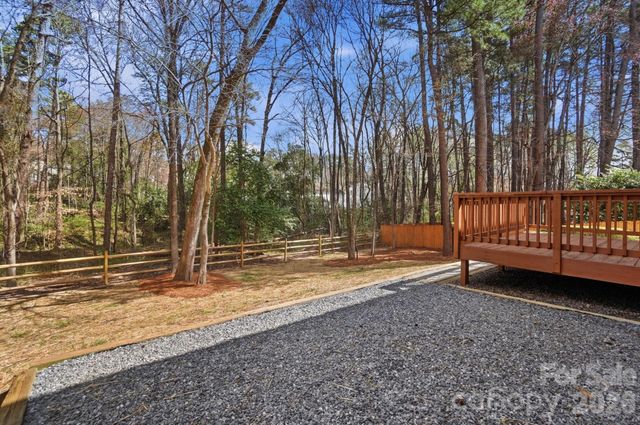 7711 Taymouth Lane, Charlotte, NC 28269