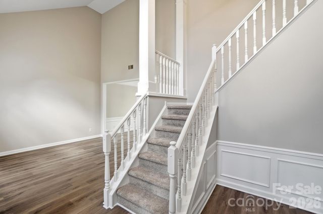 7711 Taymouth Lane, Charlotte, NC 28269