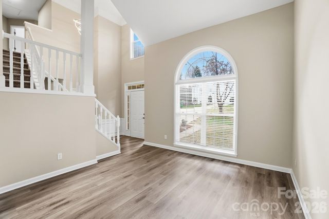 7711 Taymouth Lane, Charlotte, NC 28269