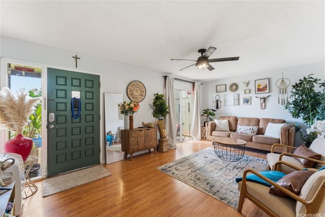 92-1252 Kikaha Street 18, Kapolei, HI 96707
