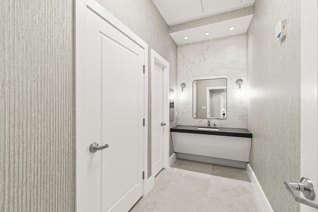 701 S Olive Avenue 1204, West Palm Beach, FL 33401