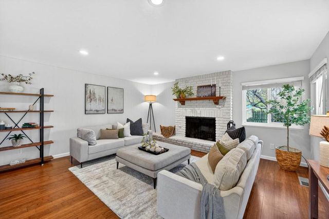 69 Hollins Drive, Santa Cruz, CA 95060