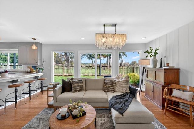 69 Hollins Drive, Santa Cruz, CA 95060