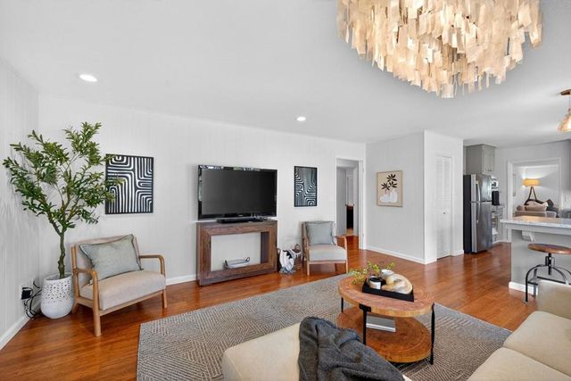 69 Hollins Drive, Santa Cruz, CA 95060