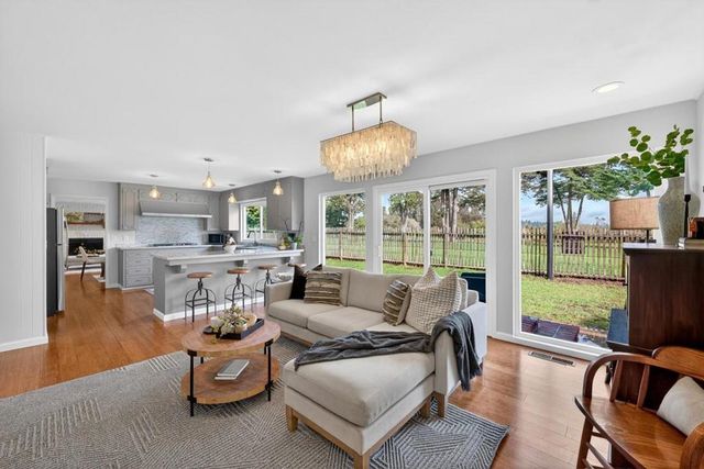 69 Hollins Drive, Santa Cruz, CA 95060