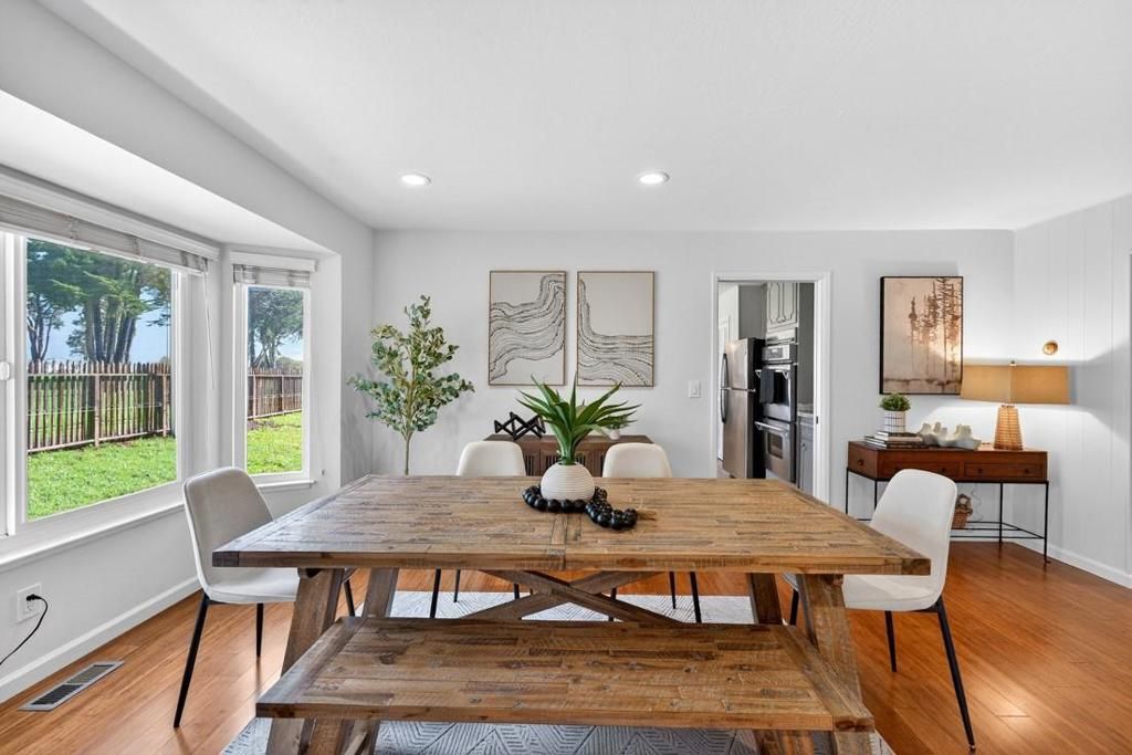 Image 11 of property listing at 69 Hollins Drive, Santa Cruz, CA 95060