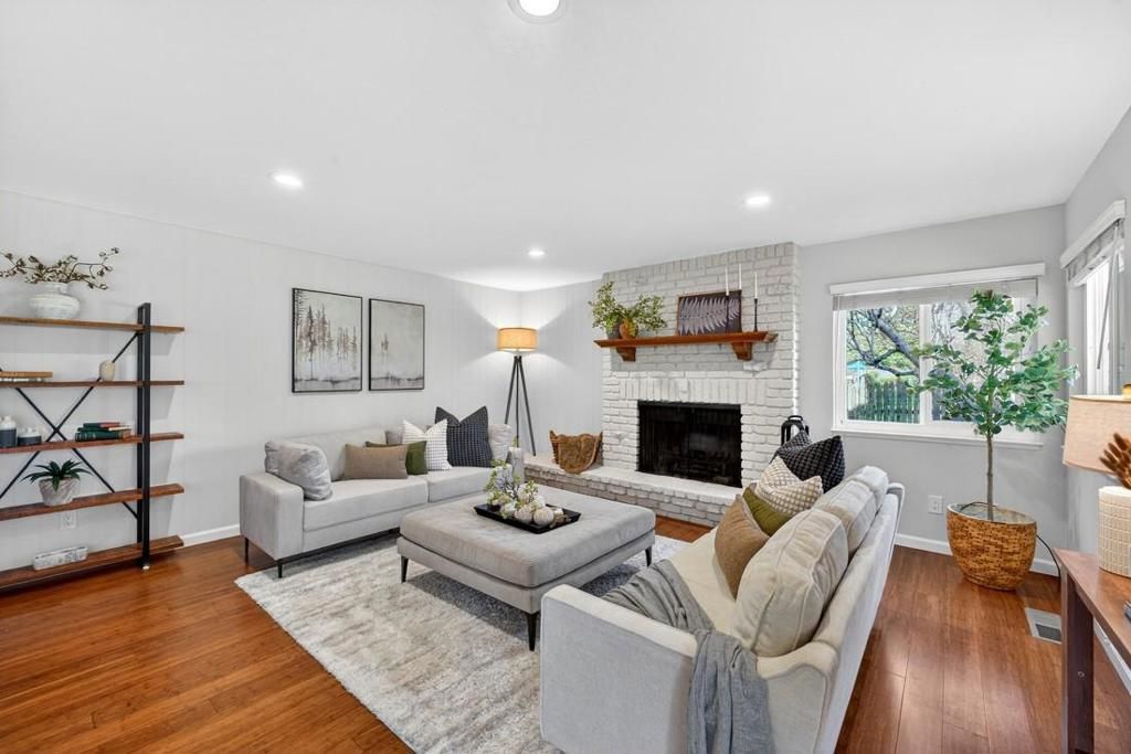 Image 12 of property listing at 69 Hollins Drive, Santa Cruz, CA 95060