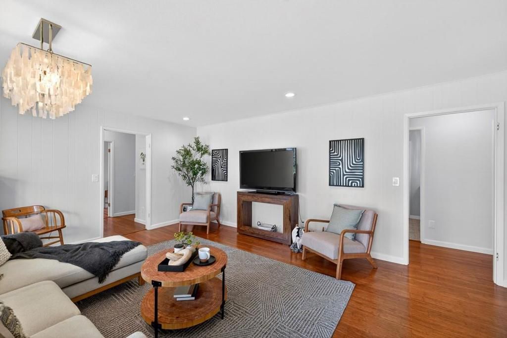 Image 17 of property listing at 69 Hollins Drive, Santa Cruz, CA 95060