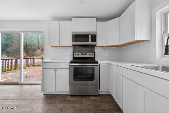 1001 Verbeck Avenue, Easton, NY 12154