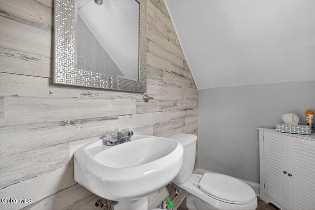 1001 Verbeck Avenue, Easton, NY 12154