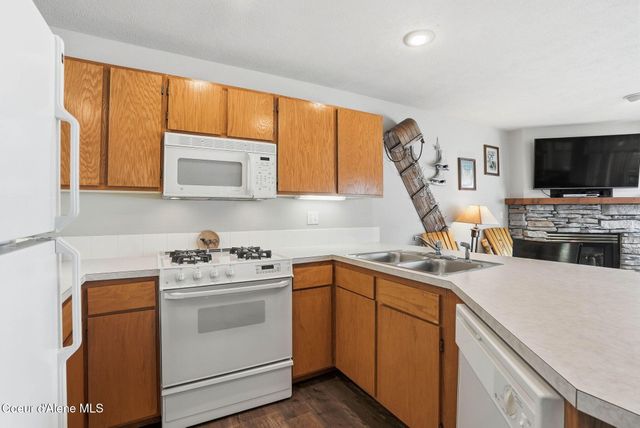 22 Chapel Court, Unit 201, Sandpoint, ID 83864