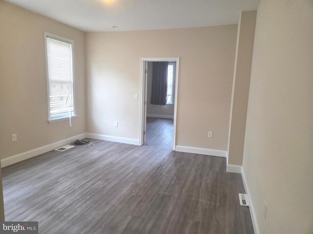 157 ROBERTSON AVE, Morrisville, PA 19067