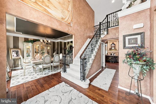 36 QUAIL HOLLOW DR, Sewell, NJ 08080