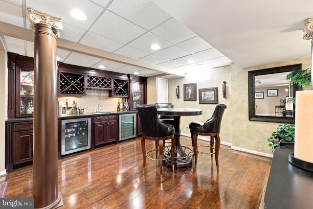 36 QUAIL HOLLOW DR, Sewell, NJ 08080
