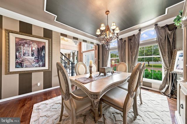 36 QUAIL HOLLOW DR, Sewell, NJ 08080