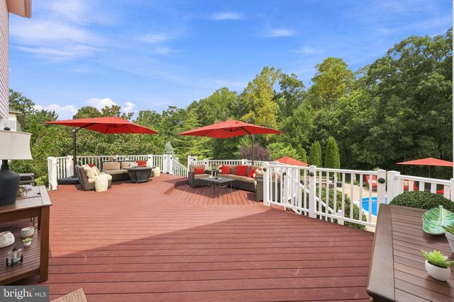 36 QUAIL HOLLOW DR, Sewell, NJ 08080