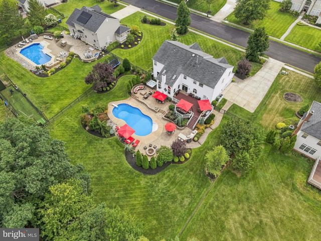 36 QUAIL HOLLOW DR, Sewell, NJ 08080