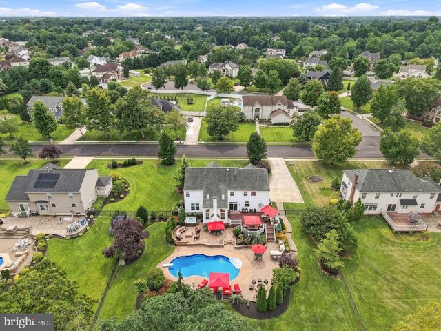 36 QUAIL HOLLOW DR, Sewell, NJ 08080