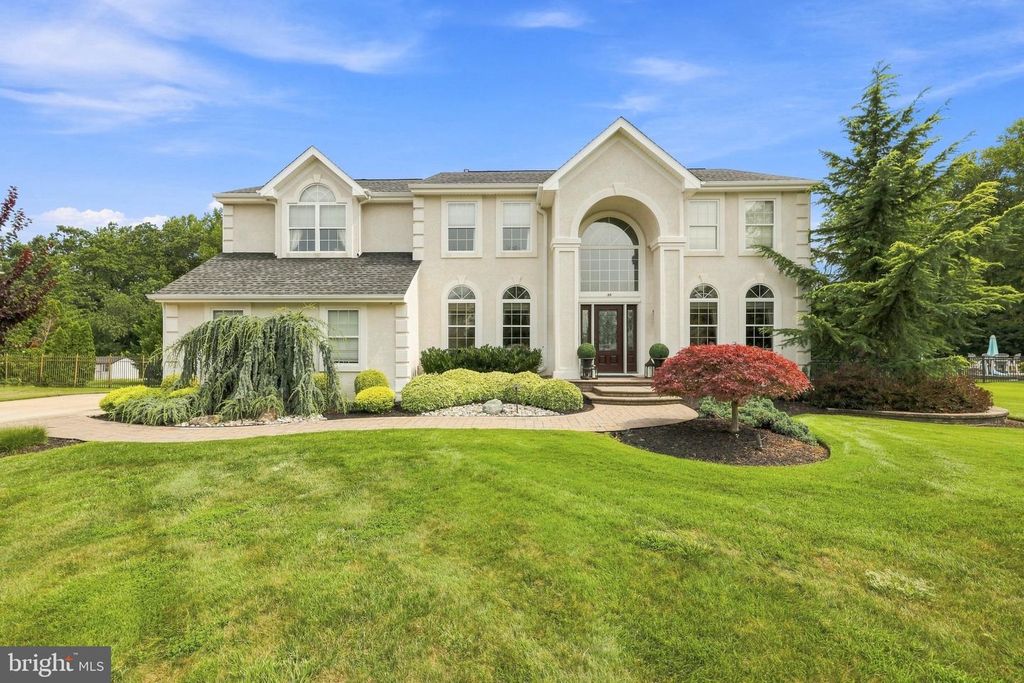 36 QUAIL HOLLOW DR, Sewell, NJ 08080