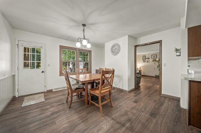 701 Leonard Drive, Eau Claire, WI 54703