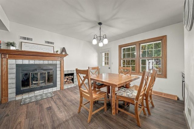 701 Leonard Drive, Eau Claire, WI 54703