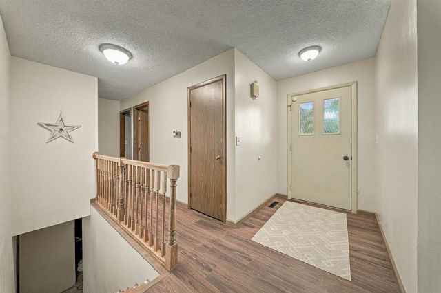 701 Leonard Drive, Eau Claire, WI 54703