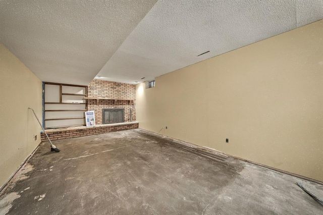 701 Leonard Drive, Eau Claire, WI 54703