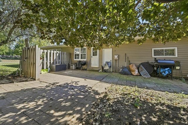 701 Leonard Drive, Eau Claire, WI 54703