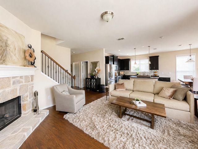 700 Hartsfield Street, Aubrey, TX 76227