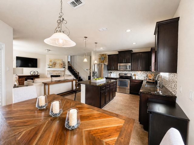 700 Hartsfield Street, Aubrey, TX 76227
