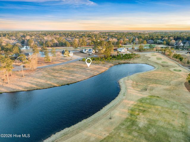 153 Falls Landing Way, Wallace, NC 28466