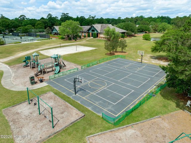 153 Falls Landing Way, Wallace, NC 28466