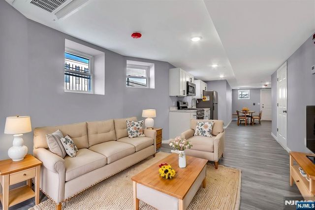 157 Clifton Avenue, Newark, NJ 07104