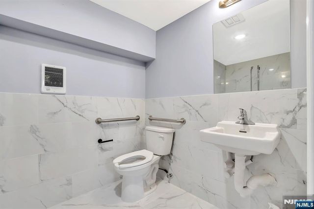 157 Clifton Avenue, Newark, NJ 07104