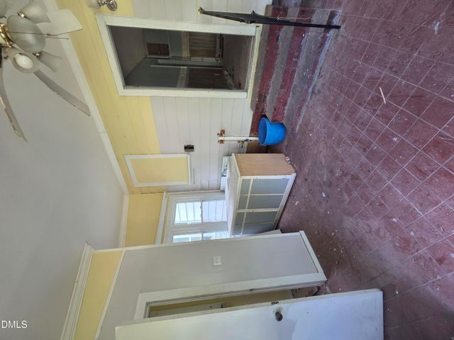 5747 Medicus Lane, Hope Mills, NC 28348