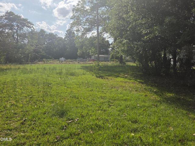 5747 Medicus Lane, Hope Mills, NC 28348
