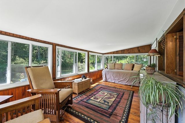 191 East St, Belchertown, MA 01007