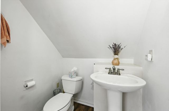 191 East St, Belchertown, MA 01007