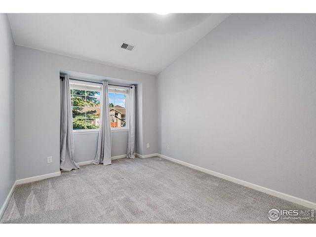 5151 29th St 8-805, Greeley, CO 80634