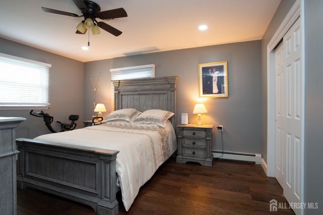 63 Puerto Vallarta Street, Toms River, NJ 08757
