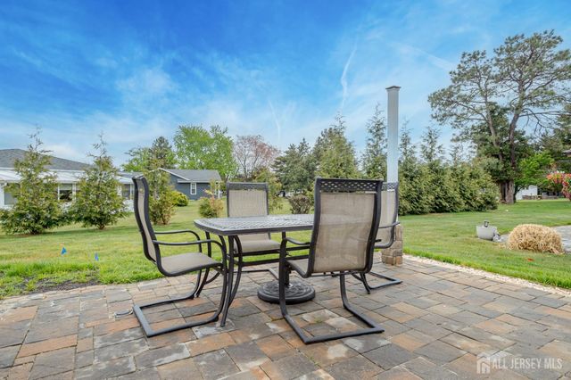 63 Puerto Vallarta Street, Toms River, NJ 08757