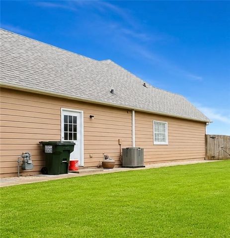 463 Valleyside Drive, Dallas, GA 30157