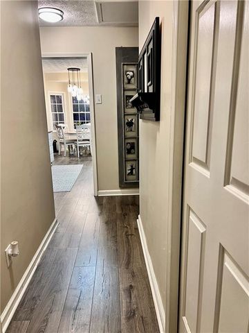 463 Valleyside Drive, Dallas, GA 30157